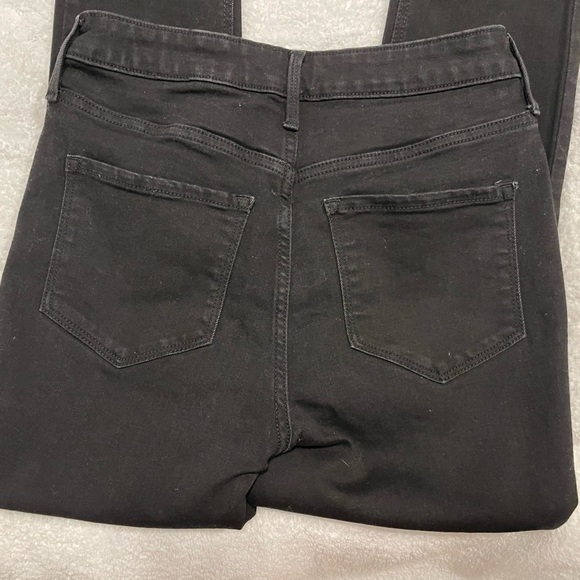 Old Navy Rockstar Super Skinny Extra High-Rise Black Jean - Sz 6P - Picture 3 of 5
